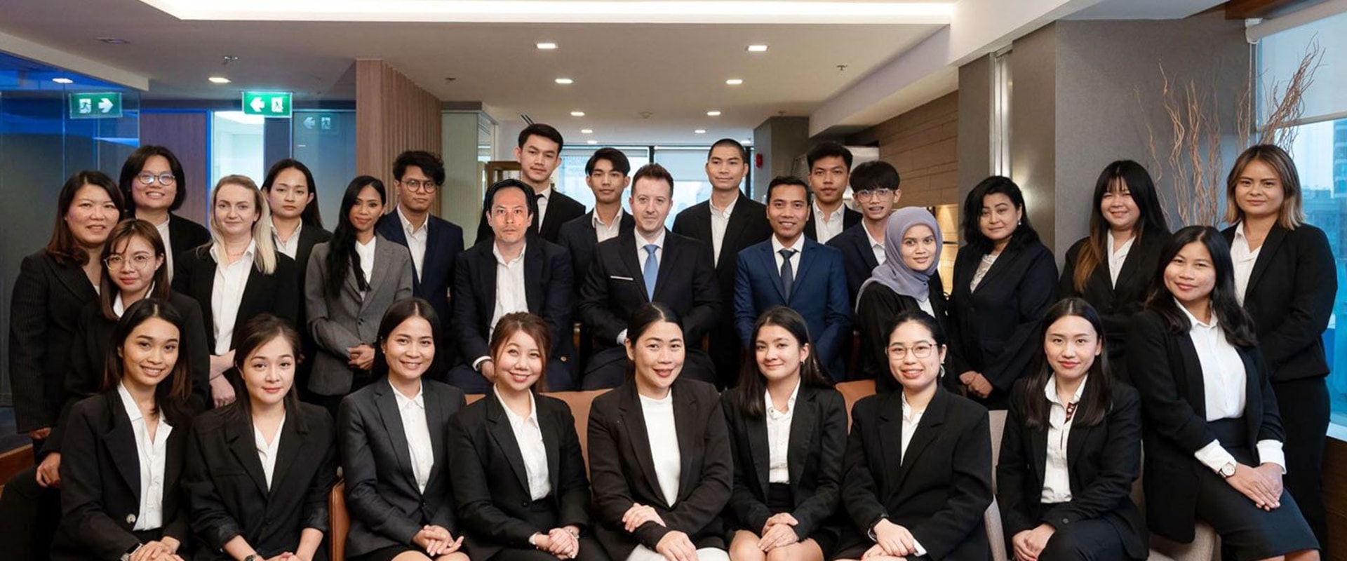 Choosing The Right Divorce Lawyer In Thailand: A Step-By-Step Guide